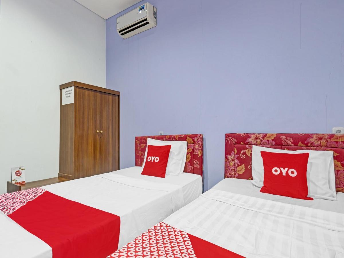 Oyo 90553 Arteri Guest House Σεμαράνγκ Εξωτερικό φωτογραφία