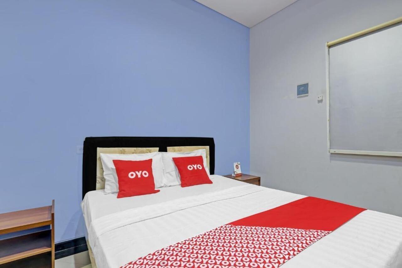 Oyo 90553 Arteri Guest House Σεμαράνγκ Εξωτερικό φωτογραφία